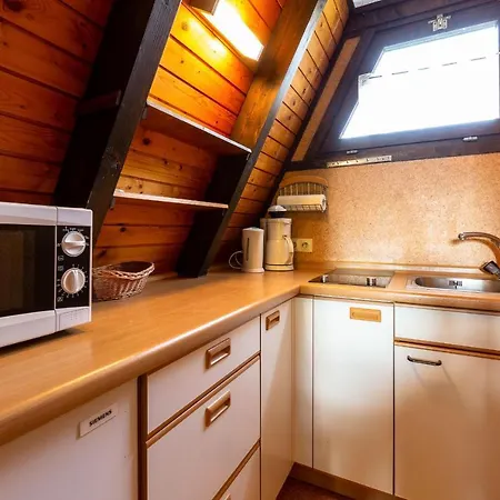 Ferienwohnpark Nurdachhaus Typ 7 Nd 72 * Immenstaad am Bodensee